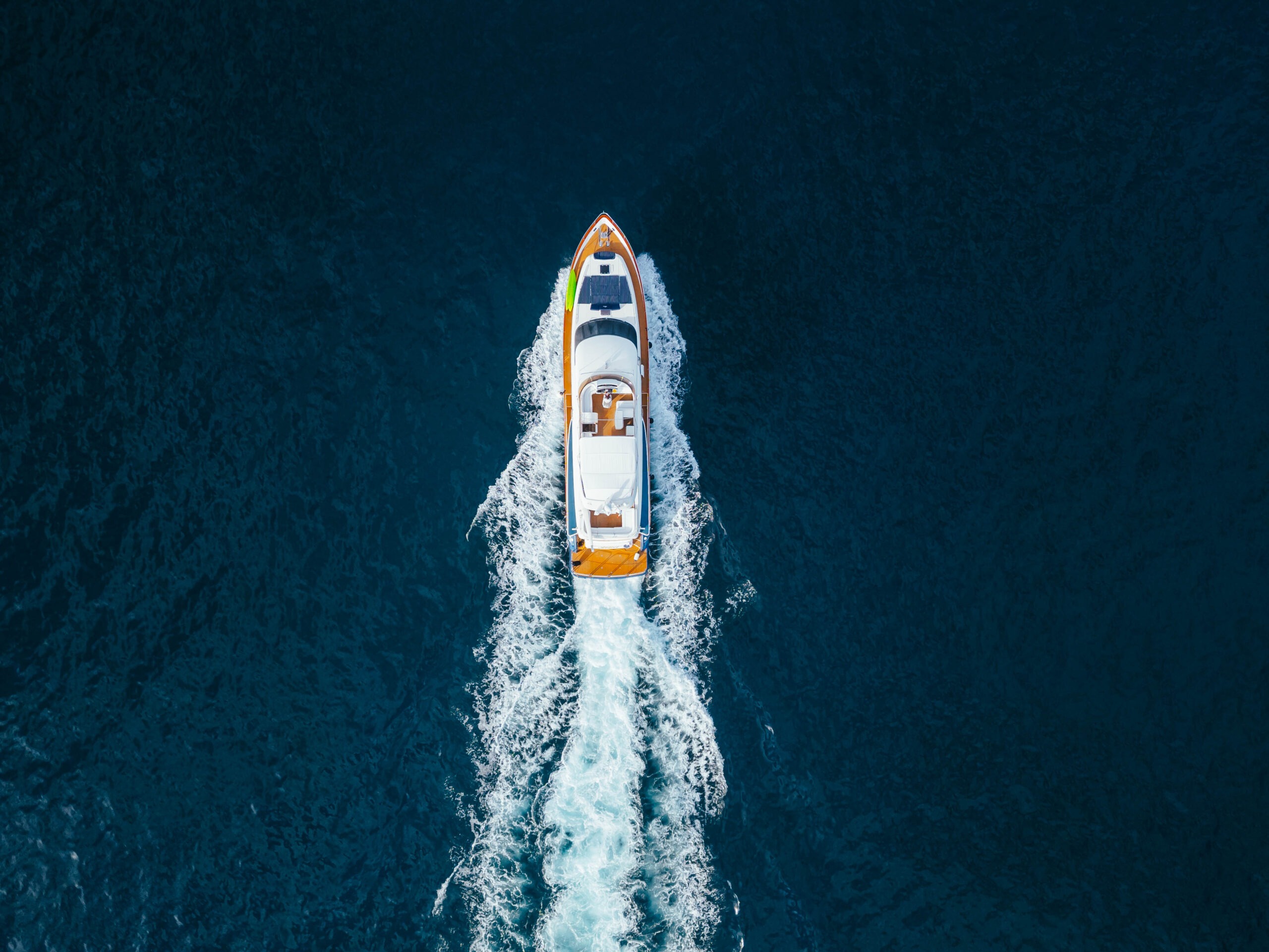 How to Book a Yacht Charter in Cabo Before Your Trip