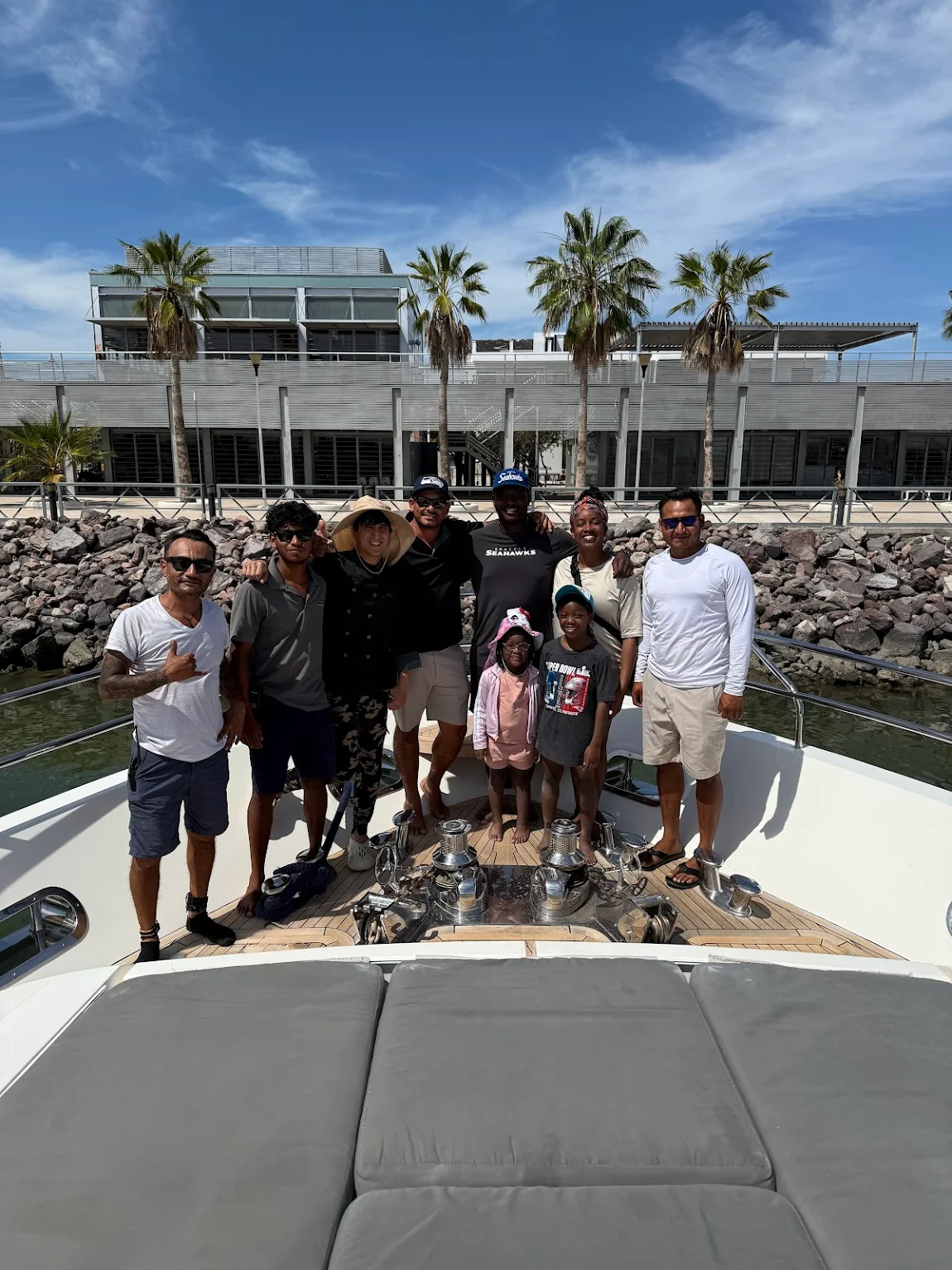 Guided yacht tour Sea of Cortez
