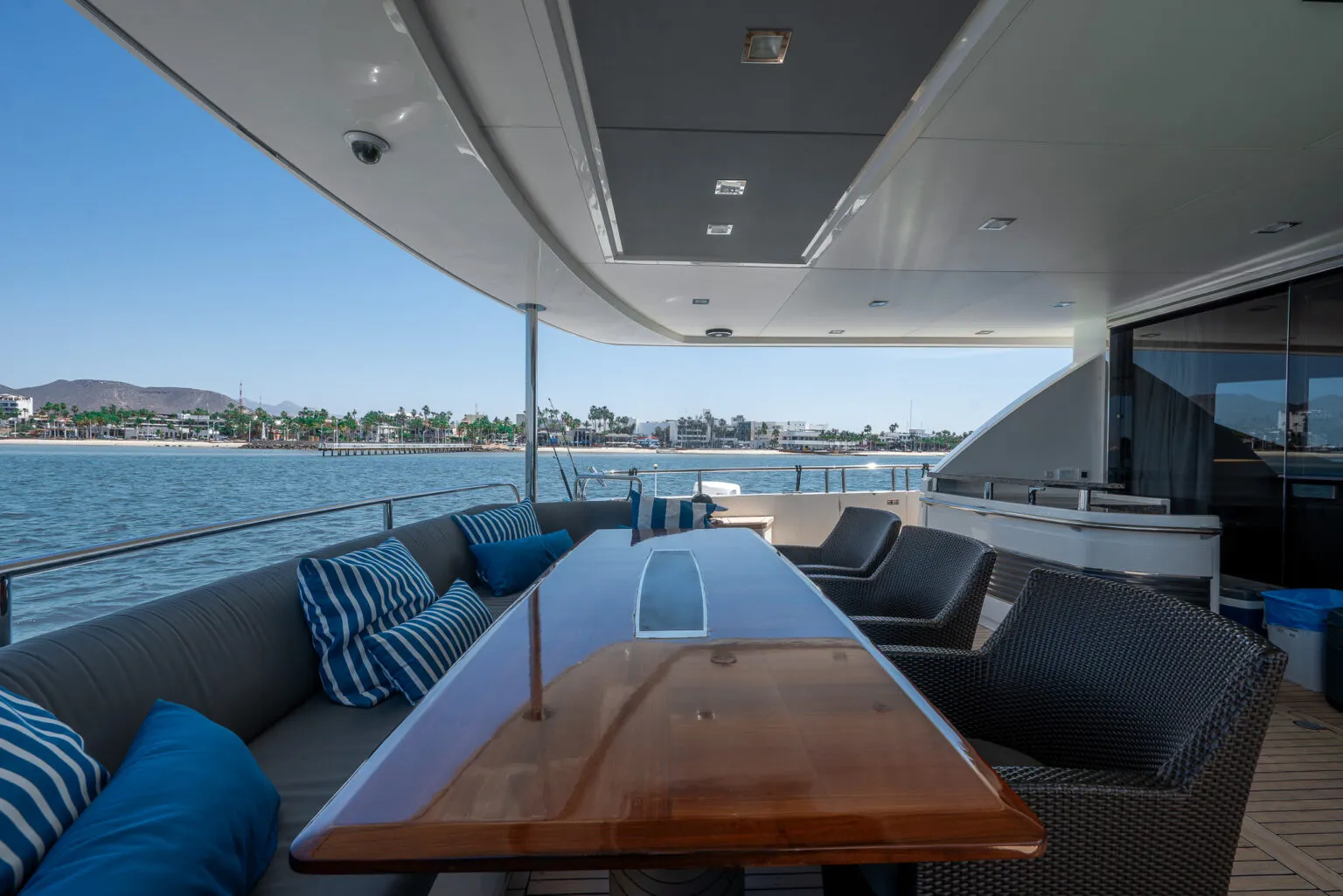Overnight charter yacht Cabo San Lucas photo 11