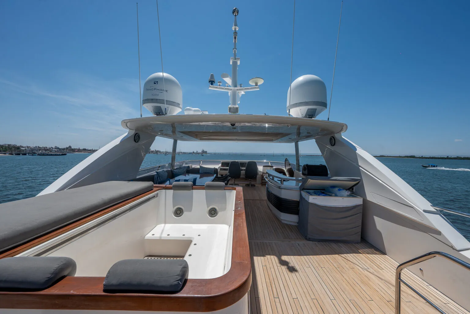 Overnight charter yacht Cabo San Lucas photo 14