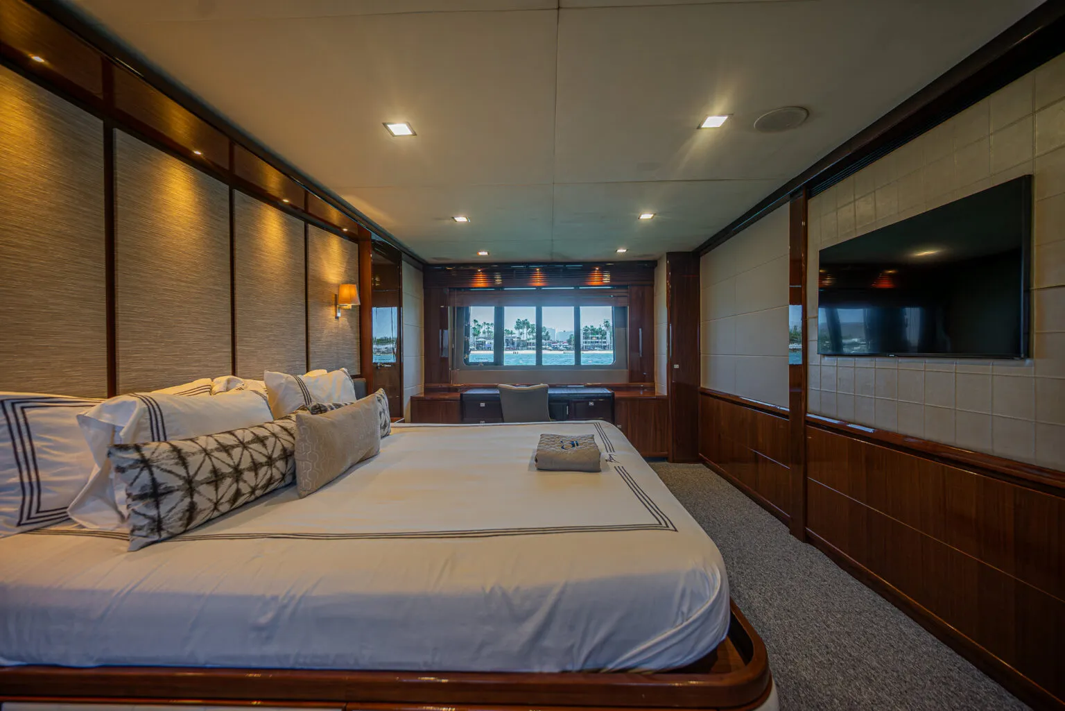 Overnight charter yacht Cabo San Lucas photo 60