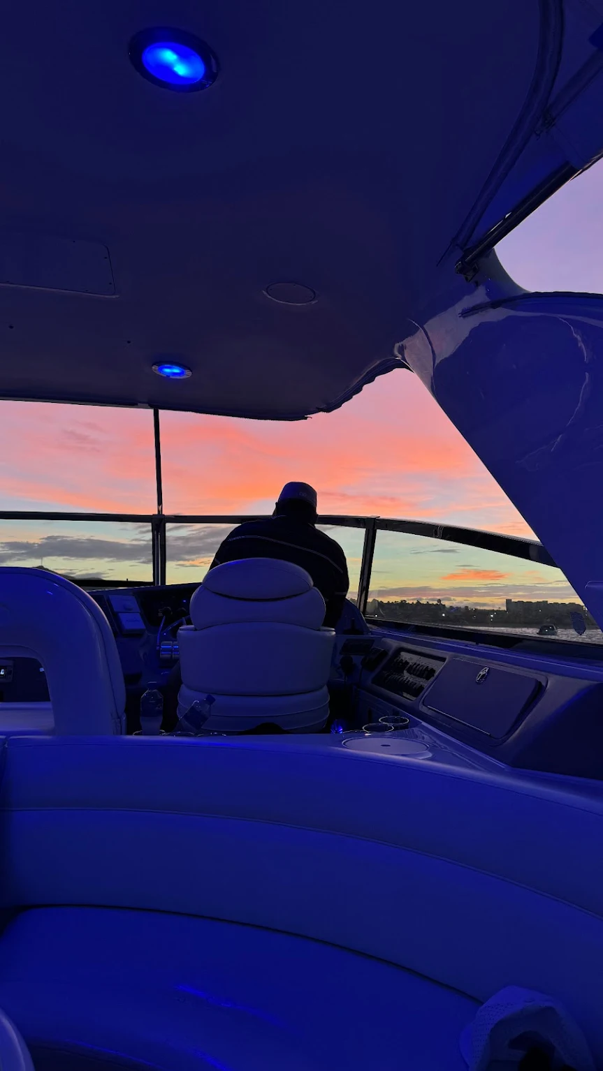 Sunset cruise private yacht Cabo