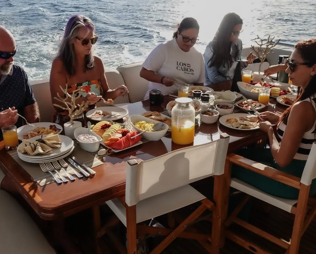 Azimut 100FT deck in Cabo