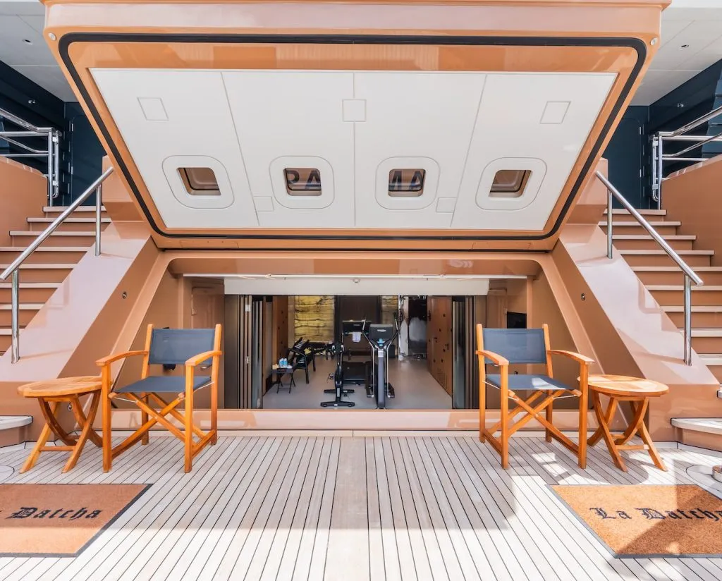 La Datcha 252FT luxury deck