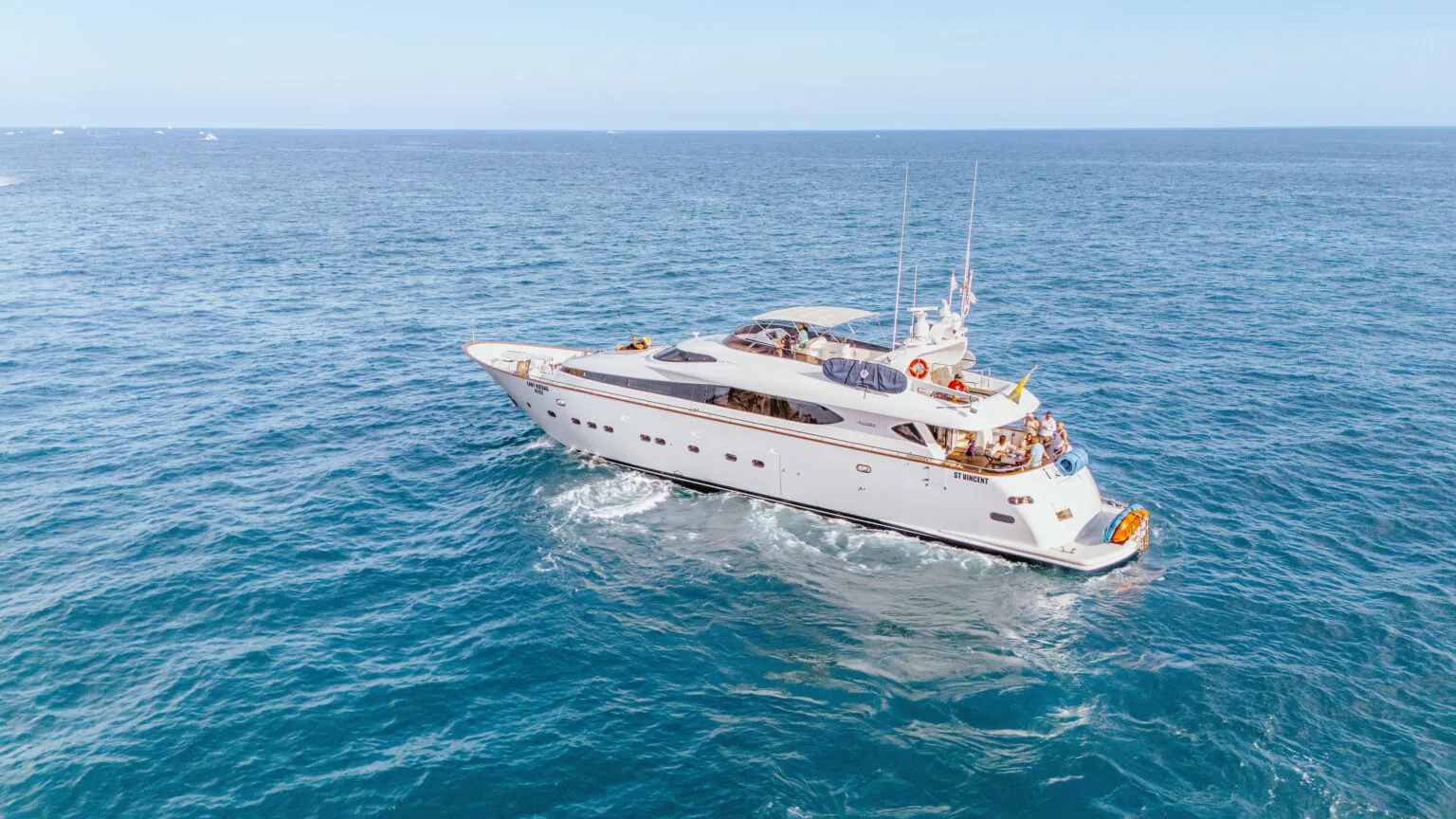 Mahiora 105FT cockpit