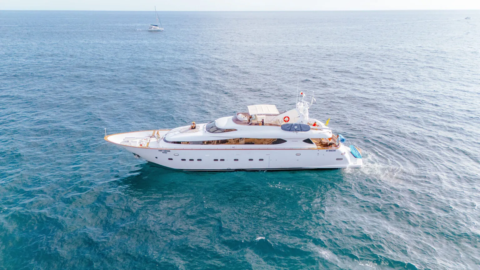 Mahiora 105FT sunset cruise
