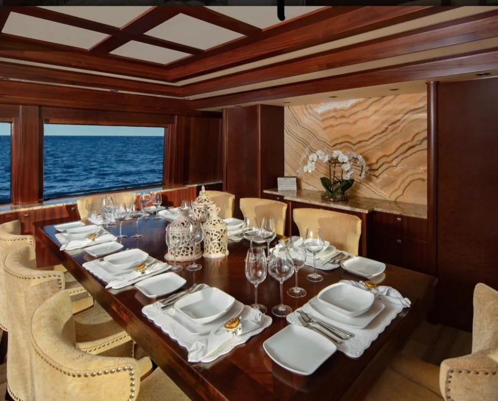 Sovereign 130FT bow